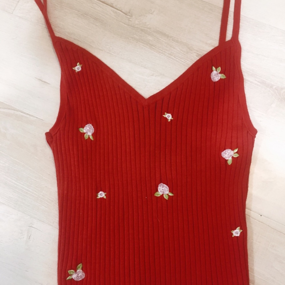 Kendall & Kyle tank top